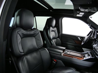 2023 Lincoln Navigator L Reserve