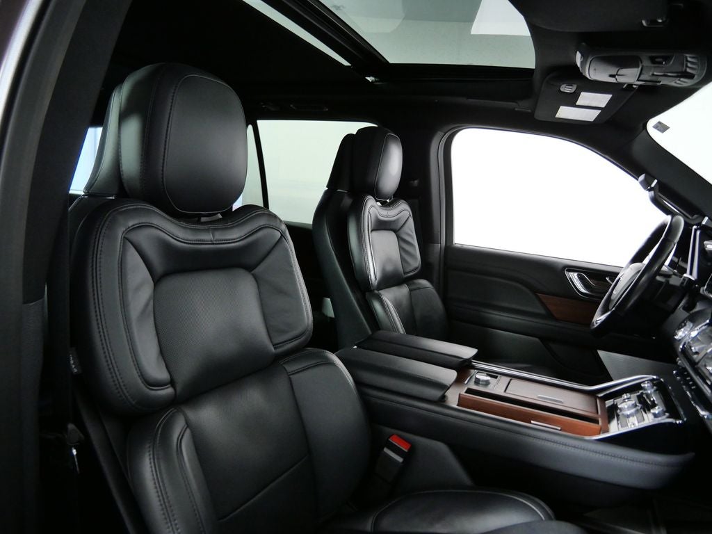 2023 Lincoln Navigator L Reserve
