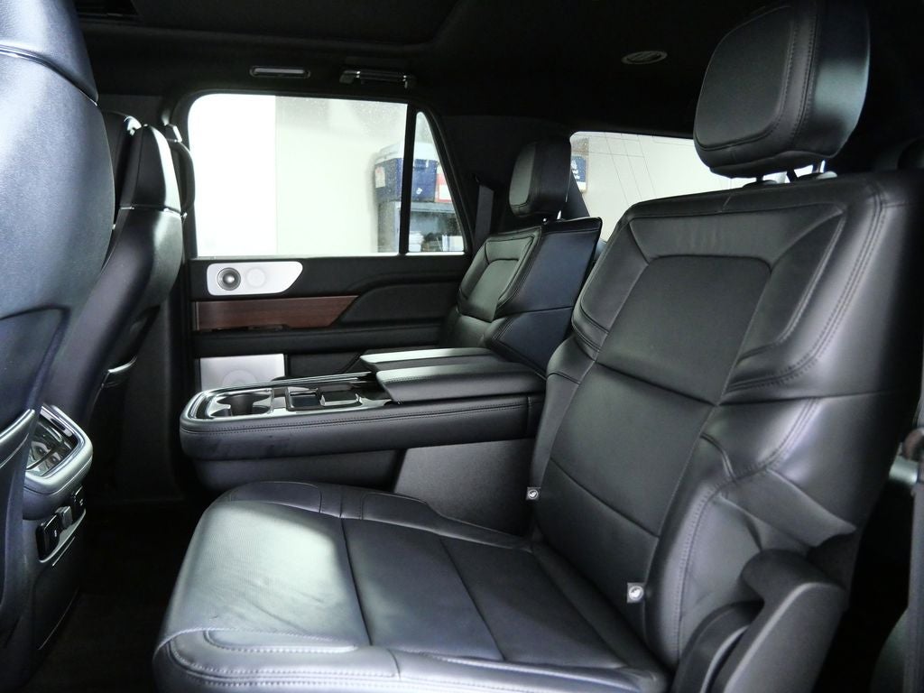 2023 Lincoln Navigator L Reserve