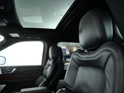 2023 Lincoln Navigator L Reserve