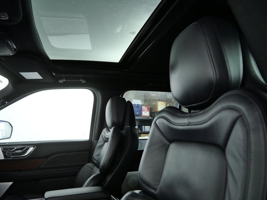 2023 Lincoln Navigator L Reserve