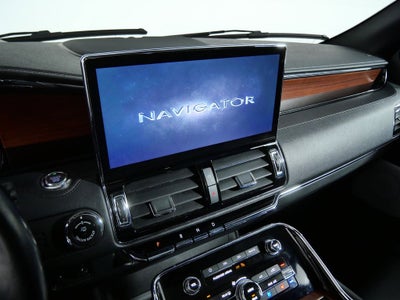 2023 Lincoln Navigator L Reserve