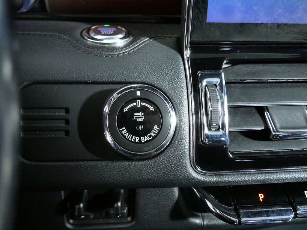 2023 Lincoln Navigator L Reserve