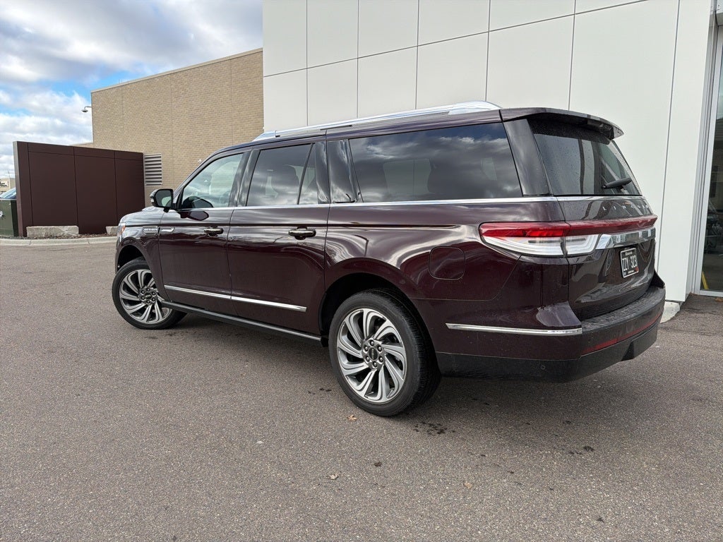 2023 Lincoln Navigator L Reserve