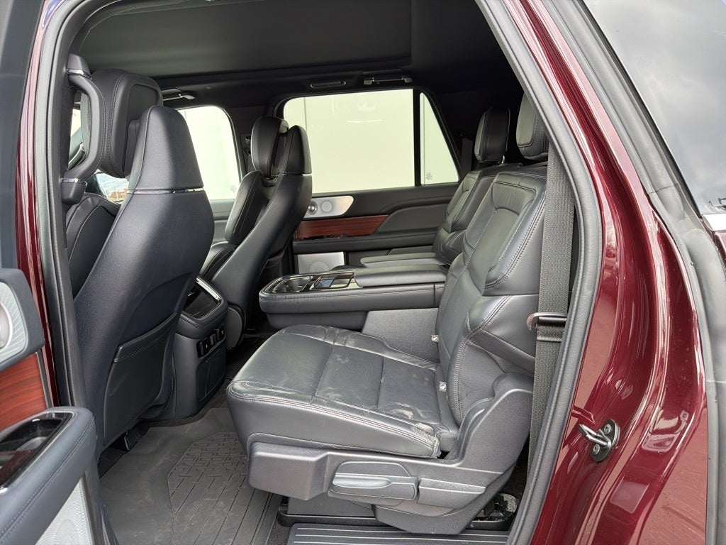2023 Lincoln Navigator L Reserve