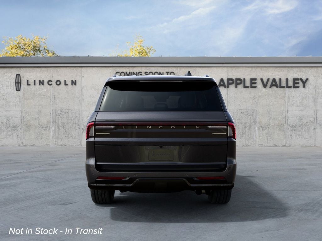 2027 Lincoln Navigator L Reserve