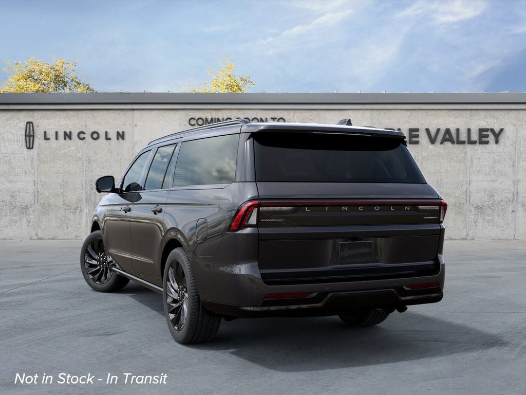 2027 Lincoln Navigator L Reserve