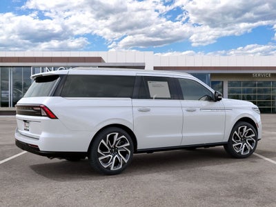 2027 Lincoln Navigator L Reserve