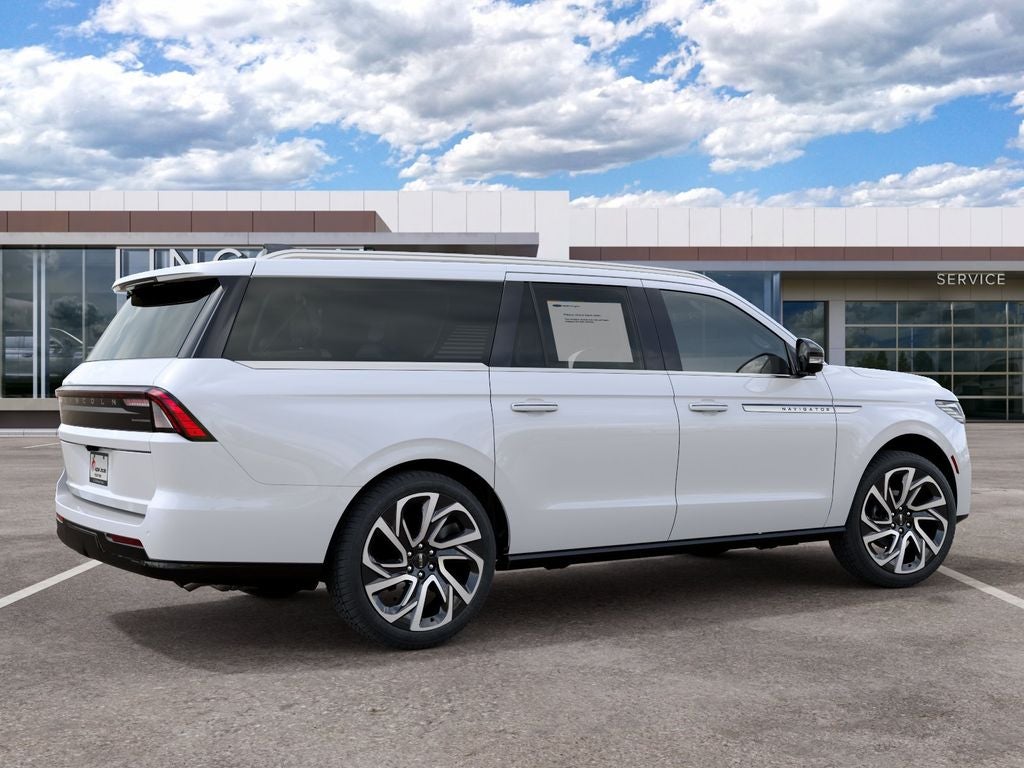 2027 Lincoln Navigator L Reserve