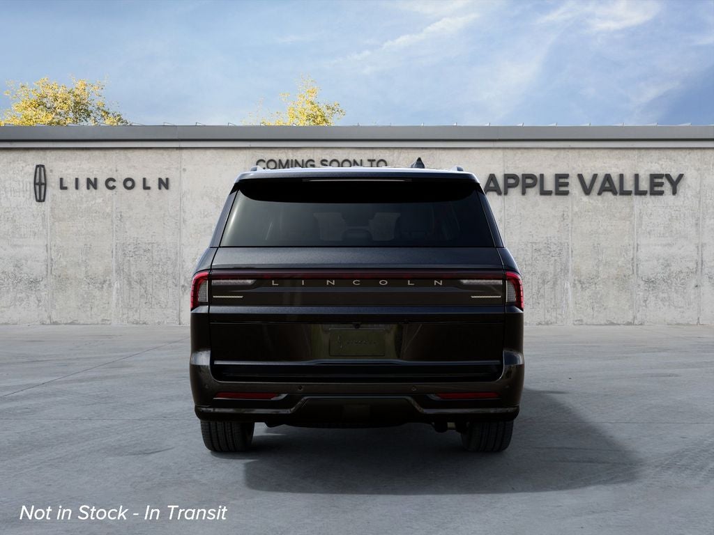 2027 Lincoln Navigator L Reserve