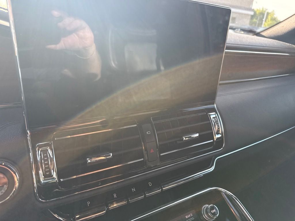 2022 Lincoln Navigator L Reserve