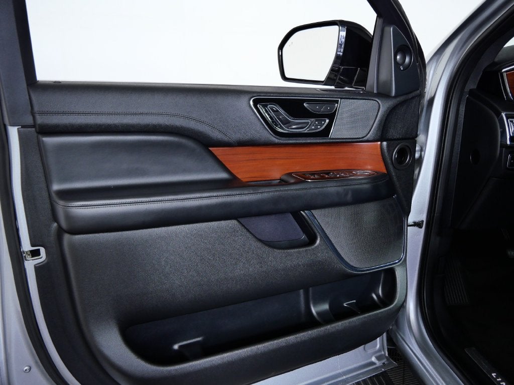 2021 Lincoln Navigator L Reserve