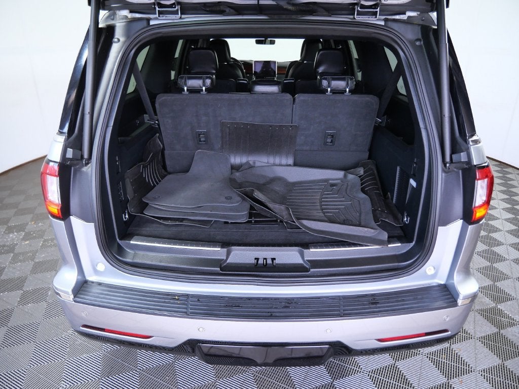 2021 Lincoln Navigator L Reserve