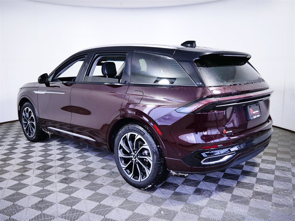 2024 Lincoln Nautilus Reserve