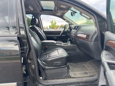 2013 Nissan Armada Platinum