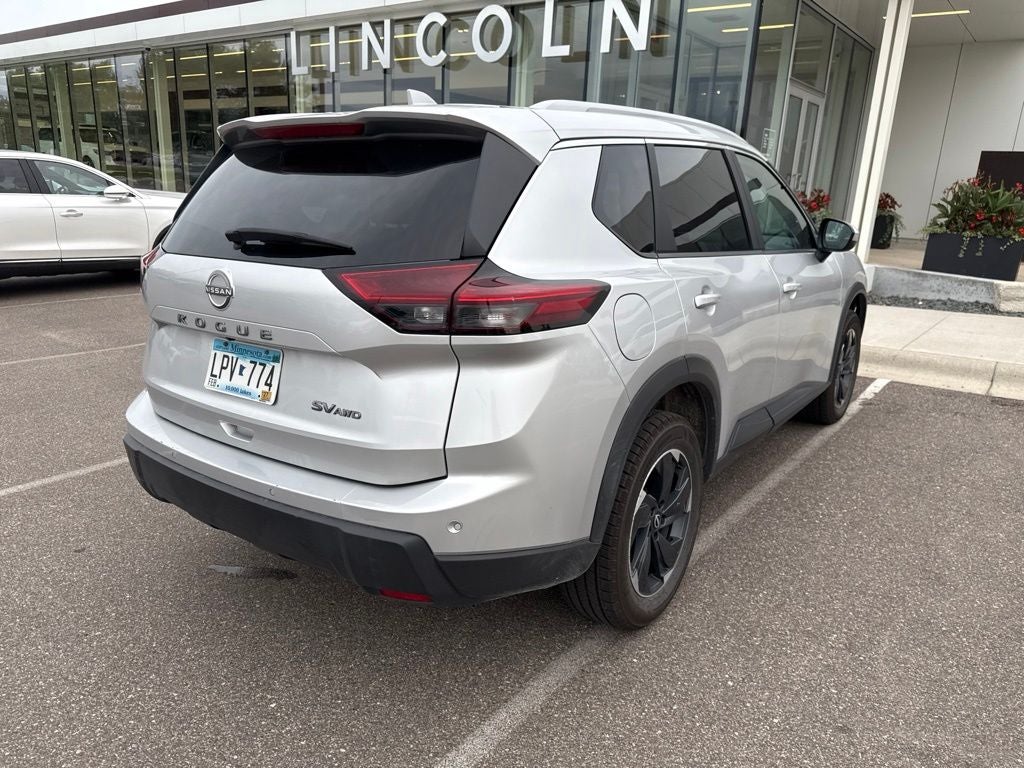 2024 Nissan Rogue SV
