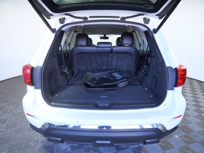 2019 Nissan Pathfinder SL