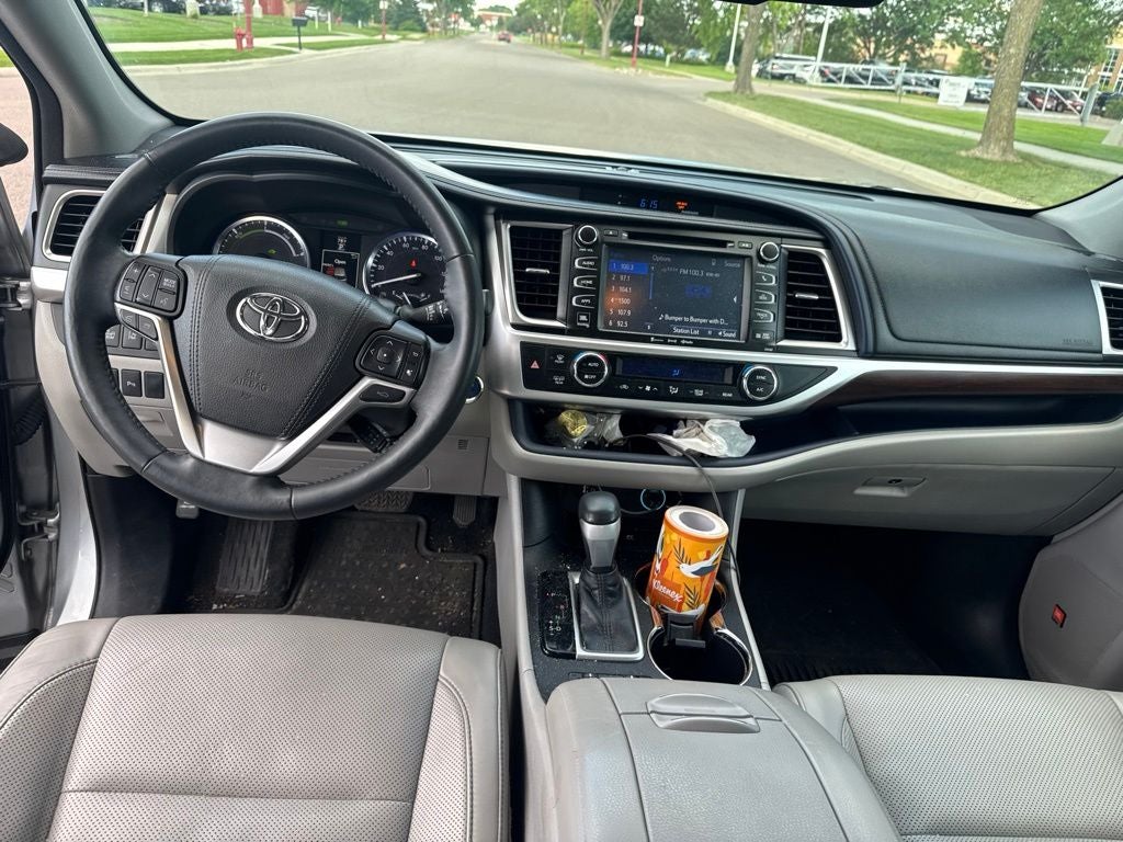 2016 Toyota Highlander Hybrid Limited Platinum