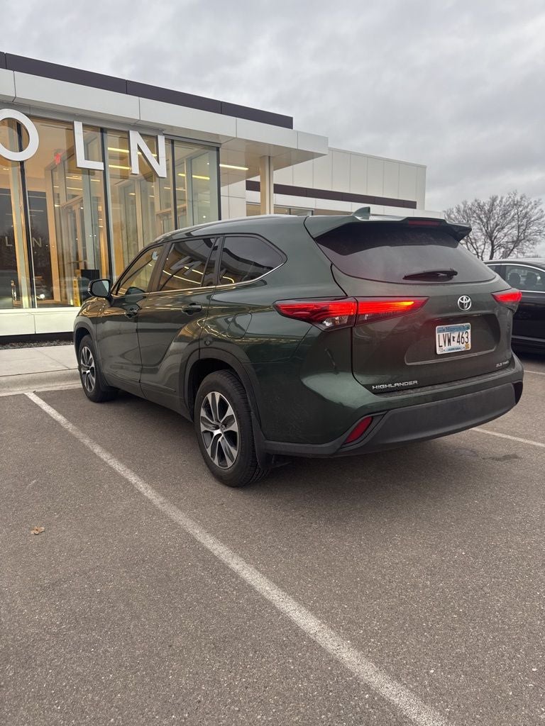 2023 Toyota Highlander XLE