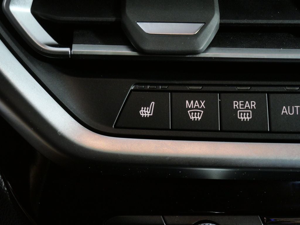 2023 BMW X4 xDrive30i