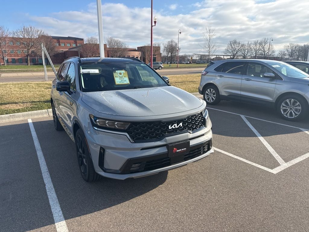 Used 2023 Kia Sorento SX with VIN 5XYRK4LF8PG203344 for sale in Apple Valley, Minnesota