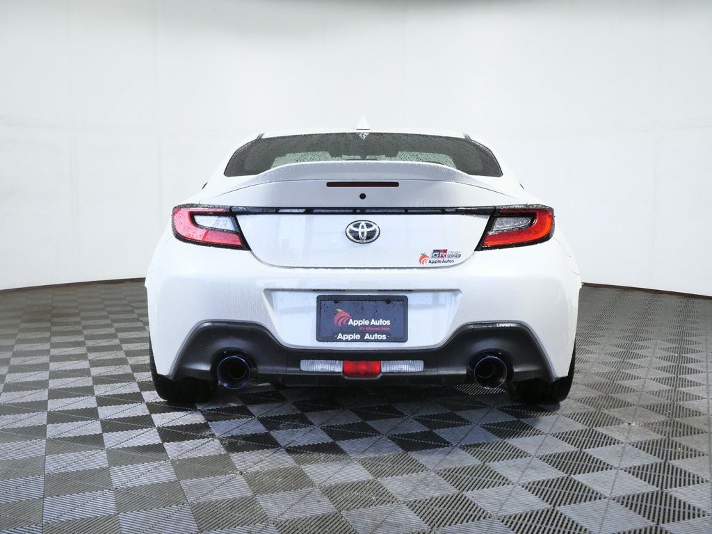2025 Toyota GR86 Premium