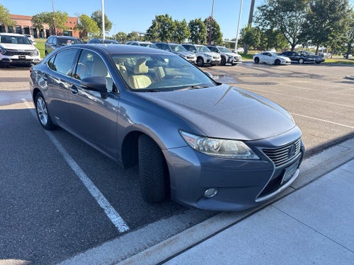 2013 Lexus ES 300h
