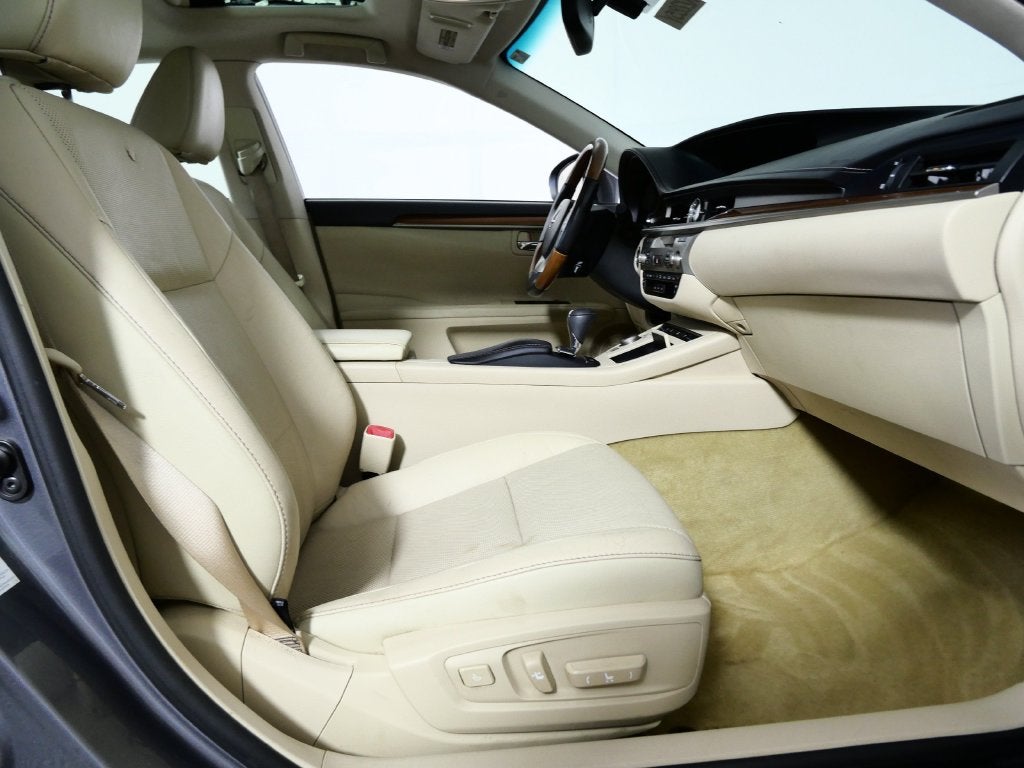 2013 Lexus ES 300h