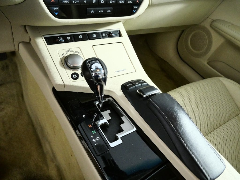 2013 Lexus ES 300h