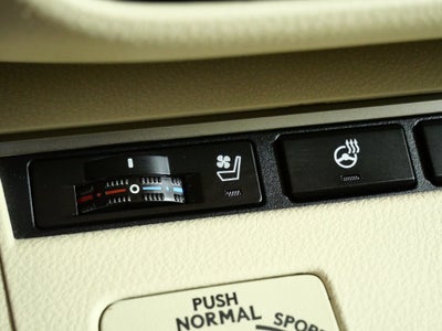 2013 Lexus ES 300h