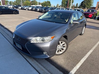 2013 Lexus ES 300h