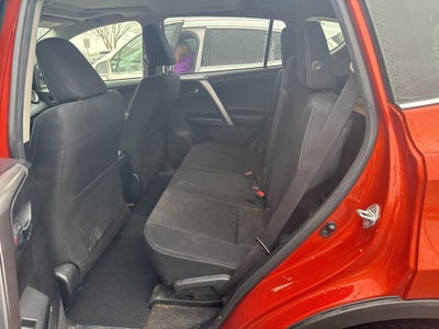 2016 Toyota RAV4 XLE