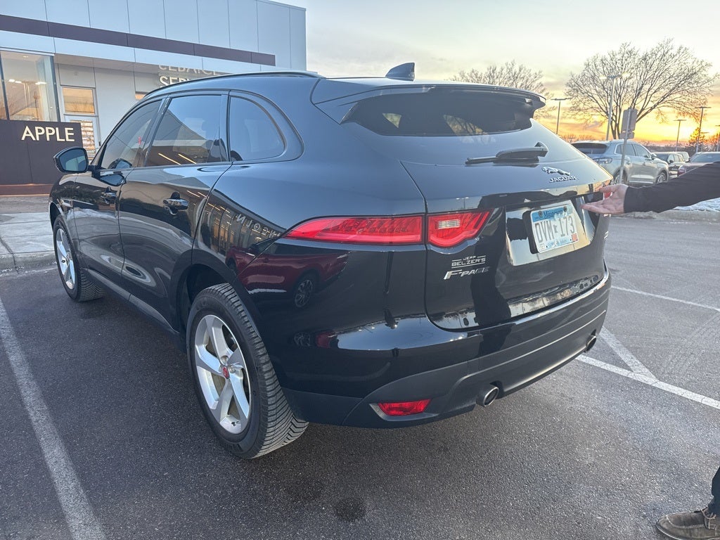 2018 Jaguar F-PACE 30t Premium