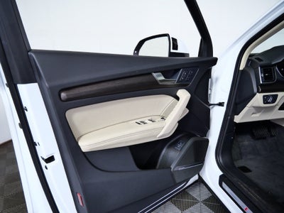 2024 Audi Q5 45 S line Premium quattro