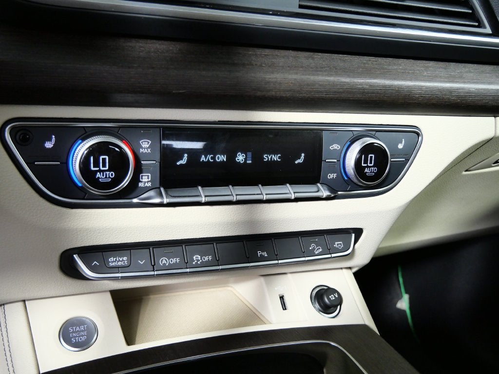 2024 Audi Q5 45 S line Premium quattro