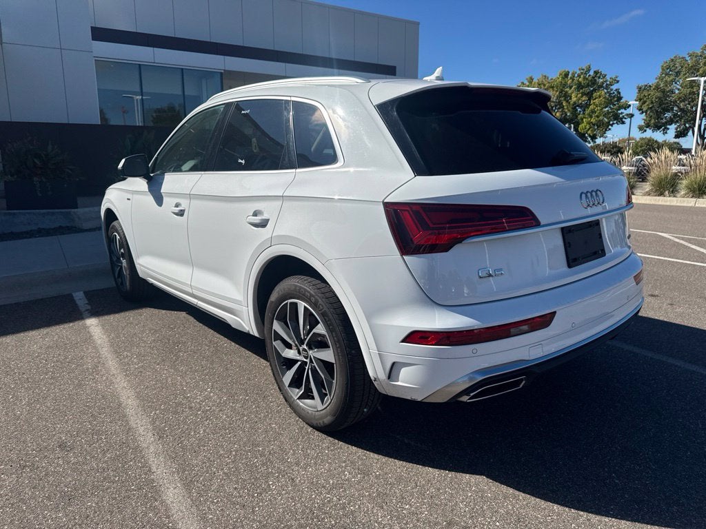 2024 Audi Q5 45 S line Premium quattro