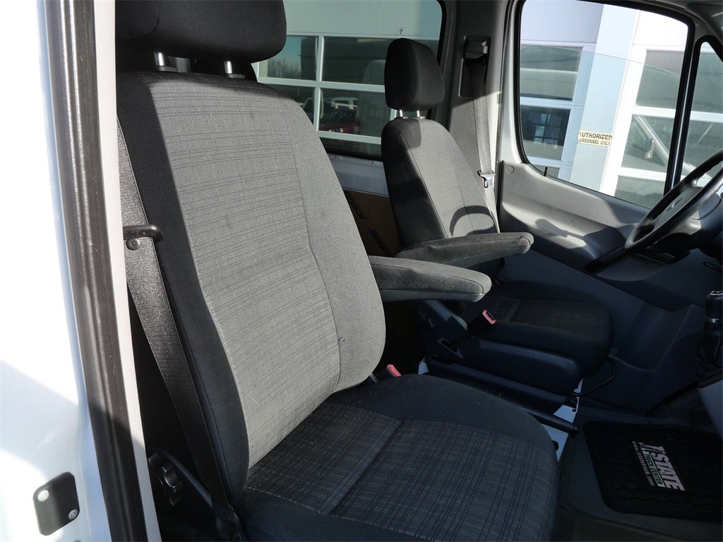 2015 Freightliner Sprinter 2500 High Roof