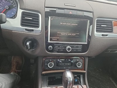 2013 Volkswagen Touareg VR6 FSI Lux