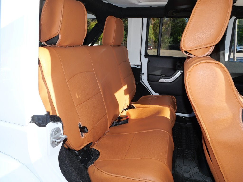 2012 Jeep Wrangler Unlimited Sahara