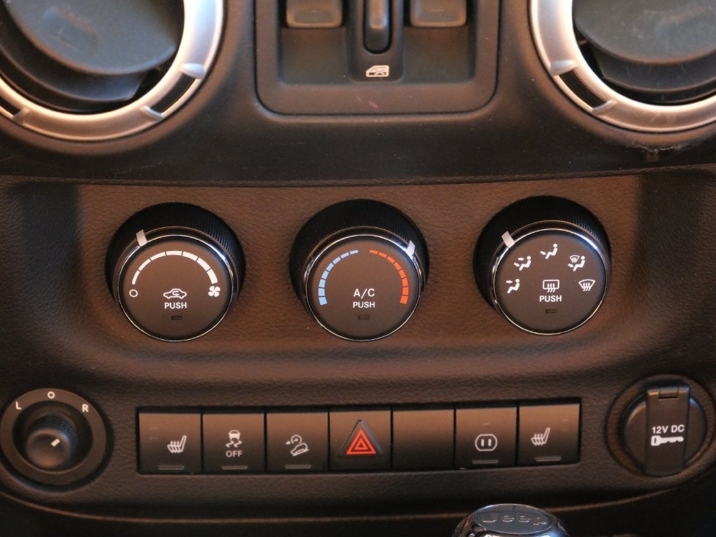 2012 Jeep Wrangler Unlimited Sahara