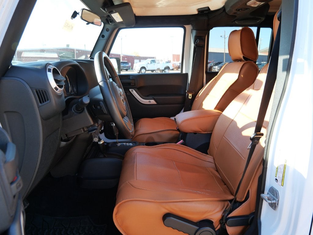 2012 Jeep Wrangler Unlimited Sahara