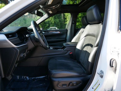 2022 Jeep Grand Cherokee Altitude