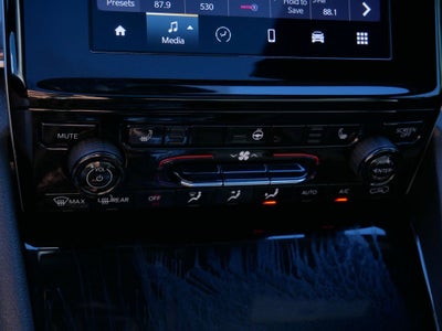 2022 Jeep Grand Cherokee Altitude