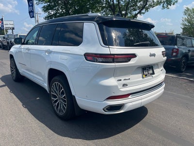 2022 Jeep Grand Cherokee L Summit
