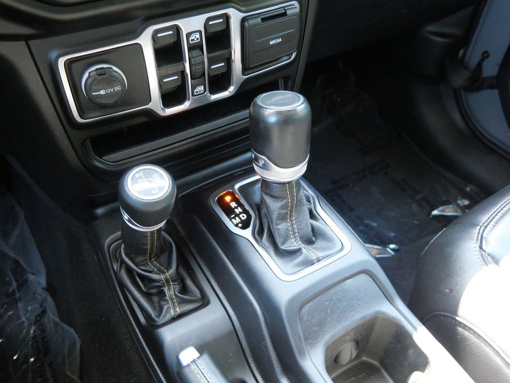 2022 Jeep Gladiator Overland