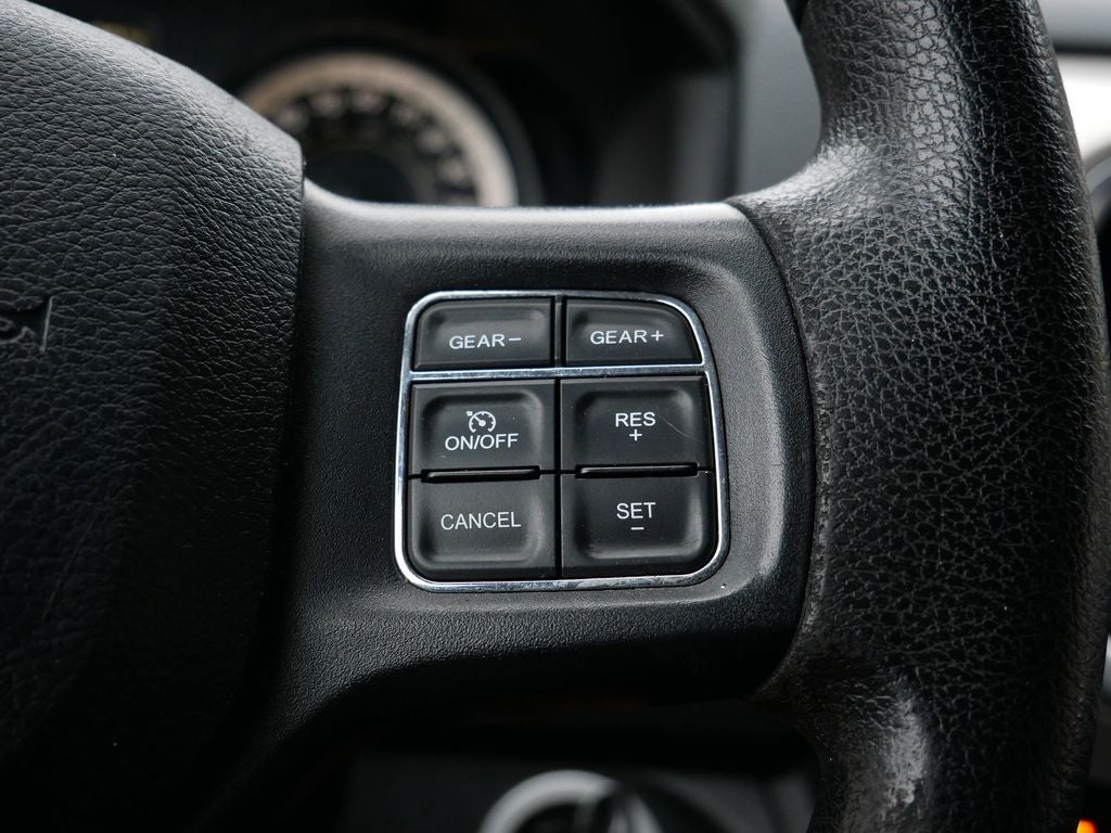 2017 RAM 1500 SLT
