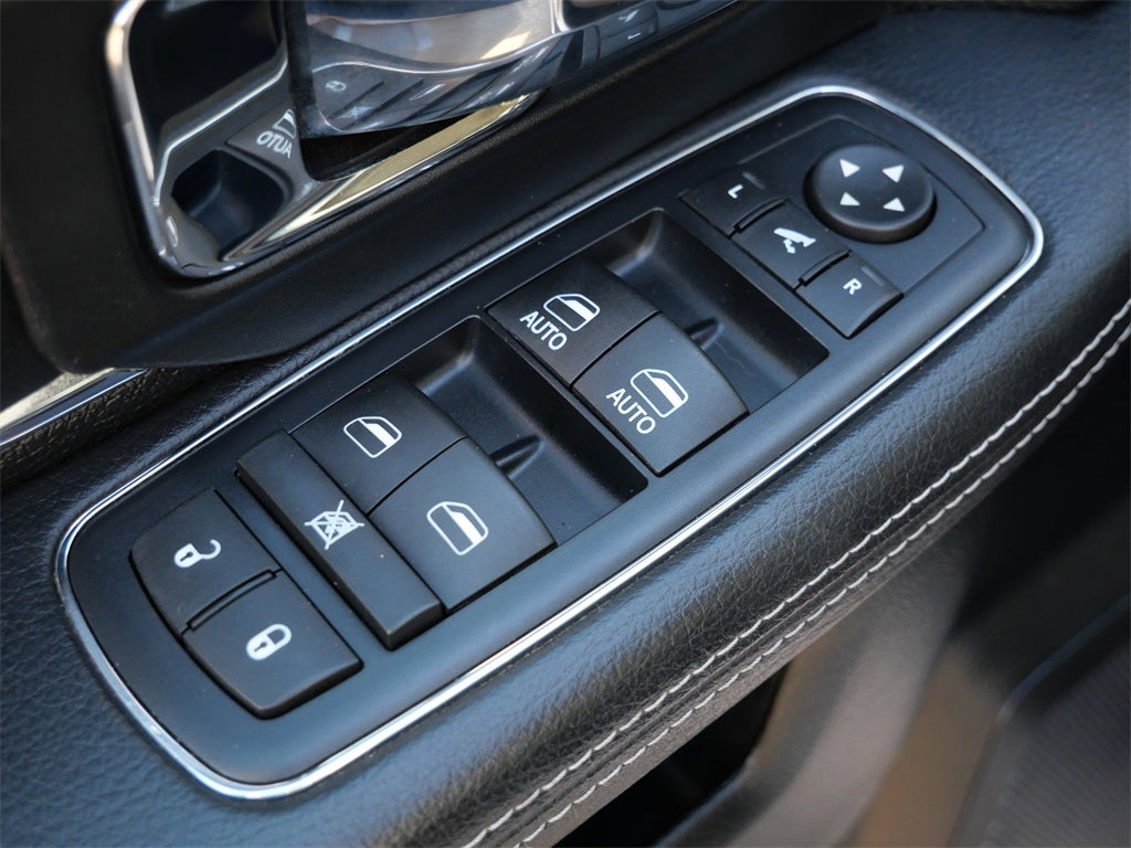 2016 RAM 1500 Laramie