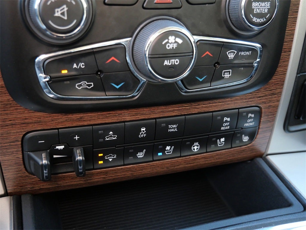 2016 RAM 1500 Laramie