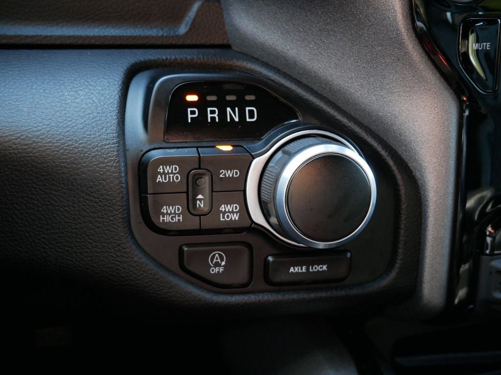 2024 RAM 1500 Big Horn/Lone Star