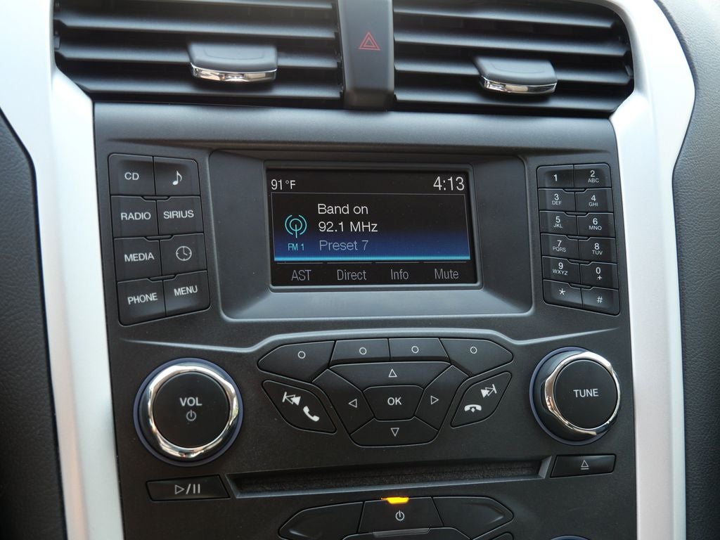 2015 Ford Fusion SE